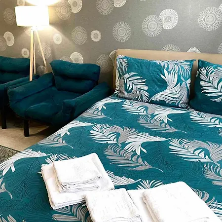 Centrum - Free Private Parking Novi Sad